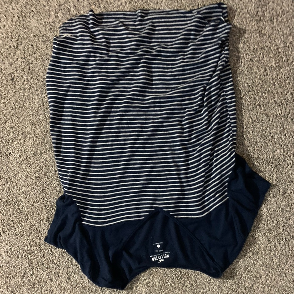 Striped hollister top